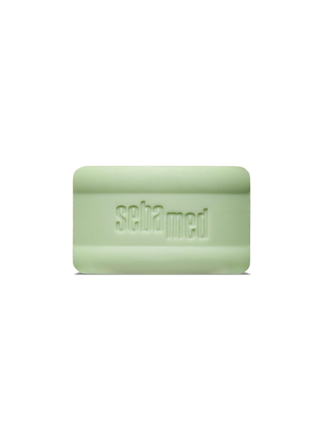 Sebamed Baby Massage Oil, 150ml & Sebamed Cleansing bar for sensitive and problematic skin, 100gm - Image 4